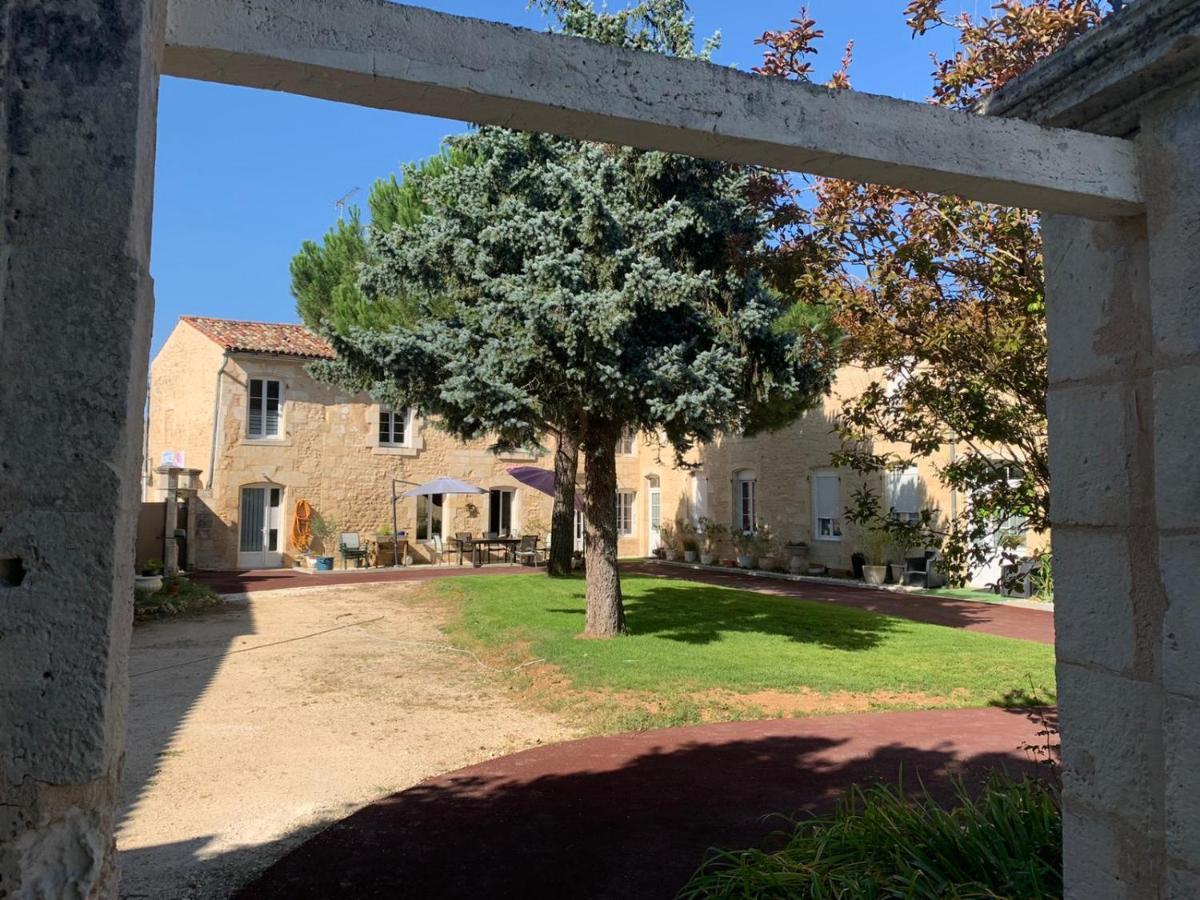 Jardin D'Arcy - Chambres D'Hotes Avec Piscine Et Spa Bois Εξωτερικό φωτογραφία