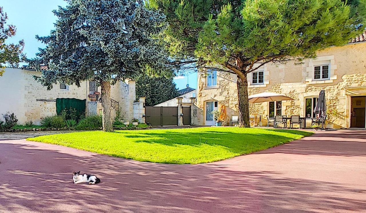 Jardin D'Arcy - Chambres D'Hotes Avec Piscine Et Spa Bois Εξωτερικό φωτογραφία