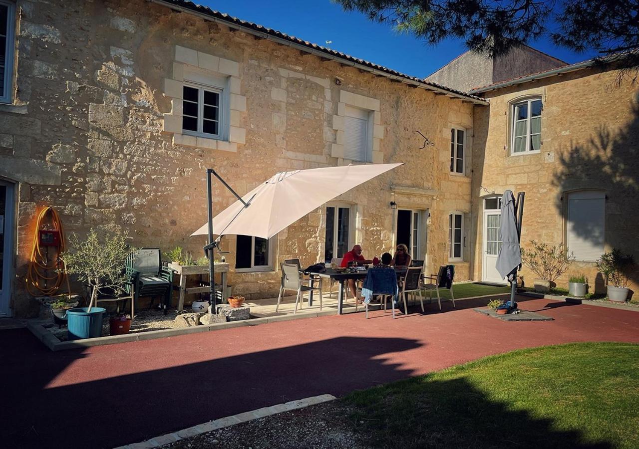 Jardin D'Arcy - Chambres D'Hotes Avec Piscine Et Spa Bois Εξωτερικό φωτογραφία