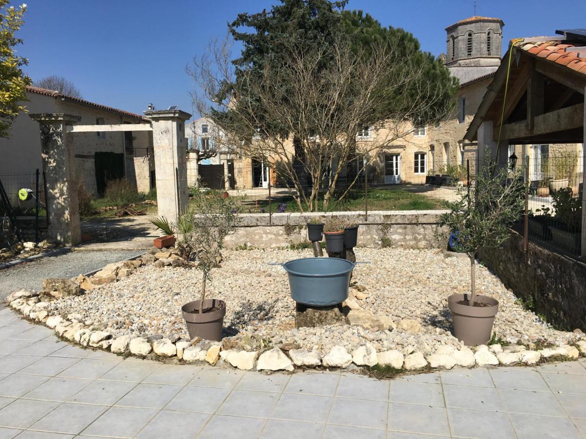 Jardin D'Arcy - Chambres D'Hotes Avec Piscine Et Spa Bois Εξωτερικό φωτογραφία